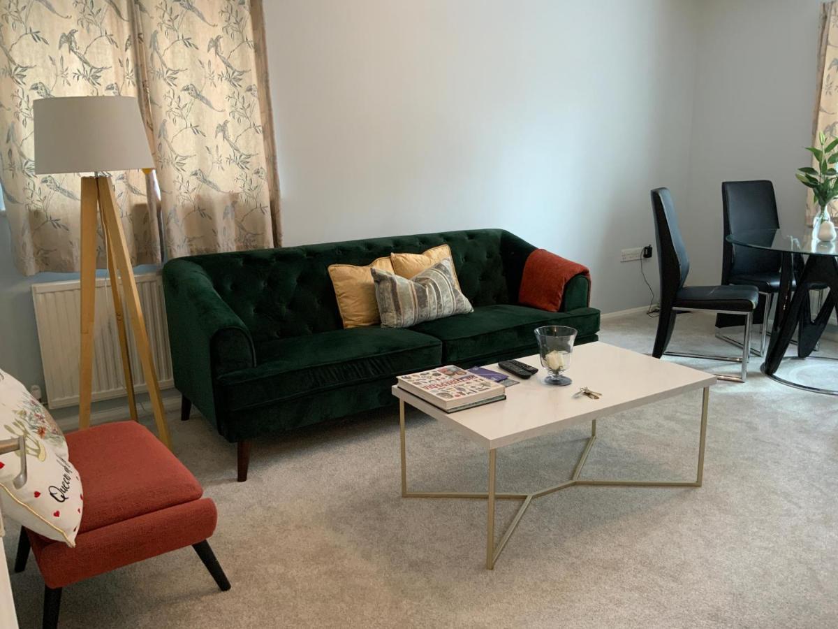 2 Bedroom Apartment Near Southfields Londres Exterior foto