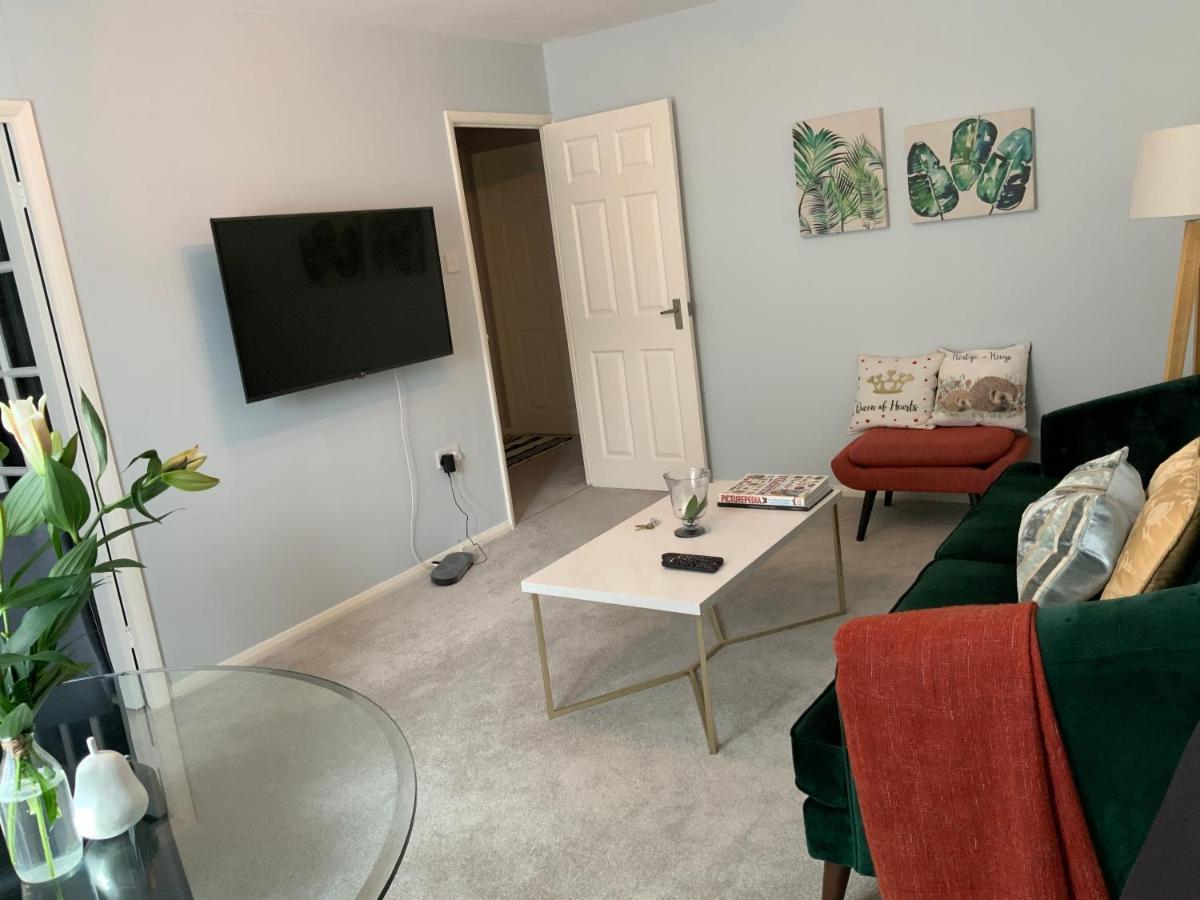 2 Bedroom Apartment Near Southfields Londres Exterior foto