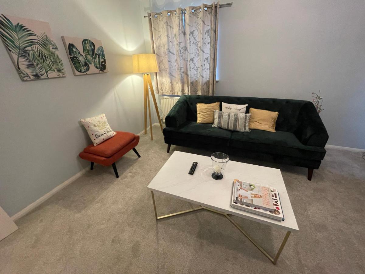 2 Bedroom Apartment Near Southfields Londres Exterior foto